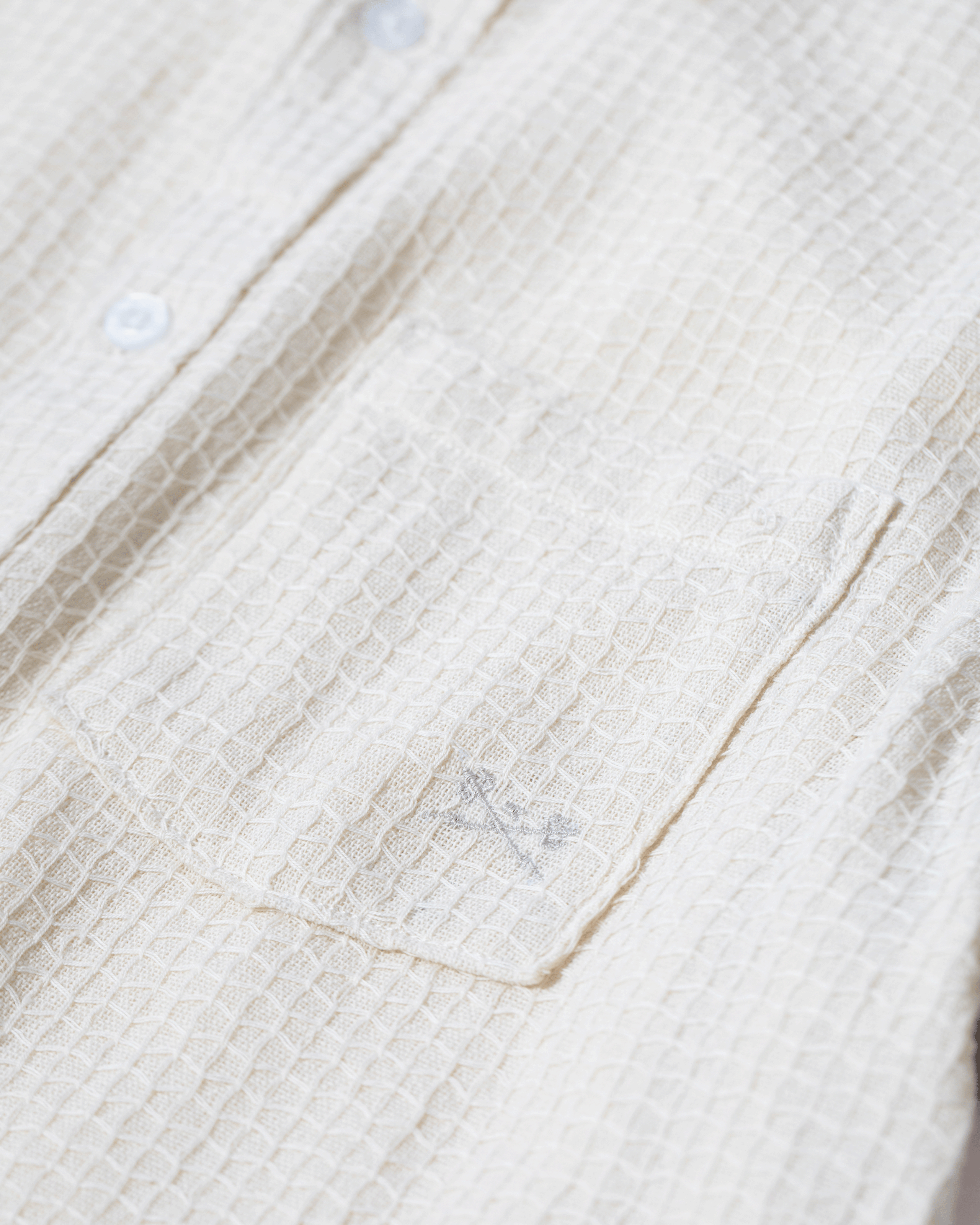 Tonal SS Shirt (zoomed)