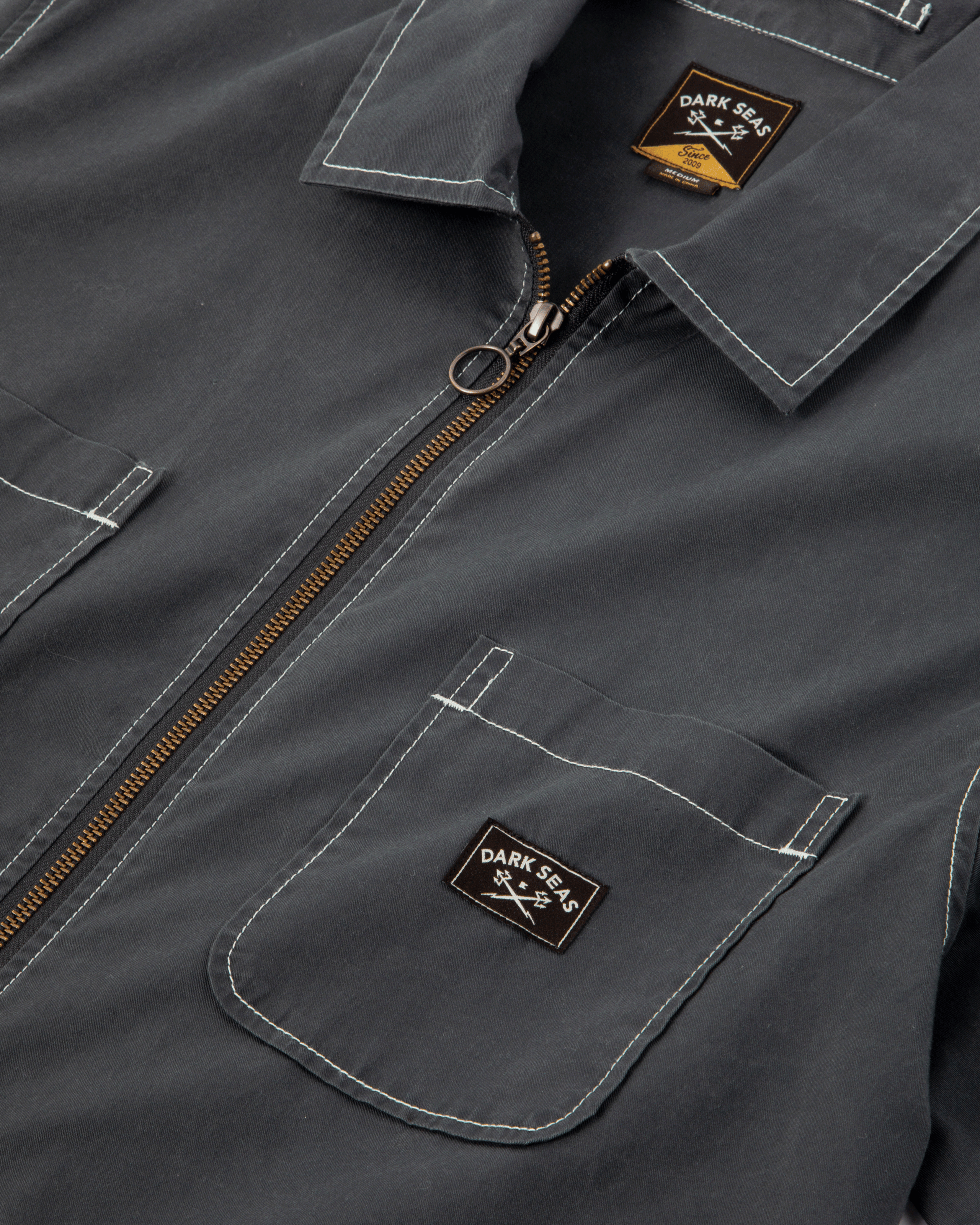 dark-seas-fuller-ss-shirt-black (zoomed)