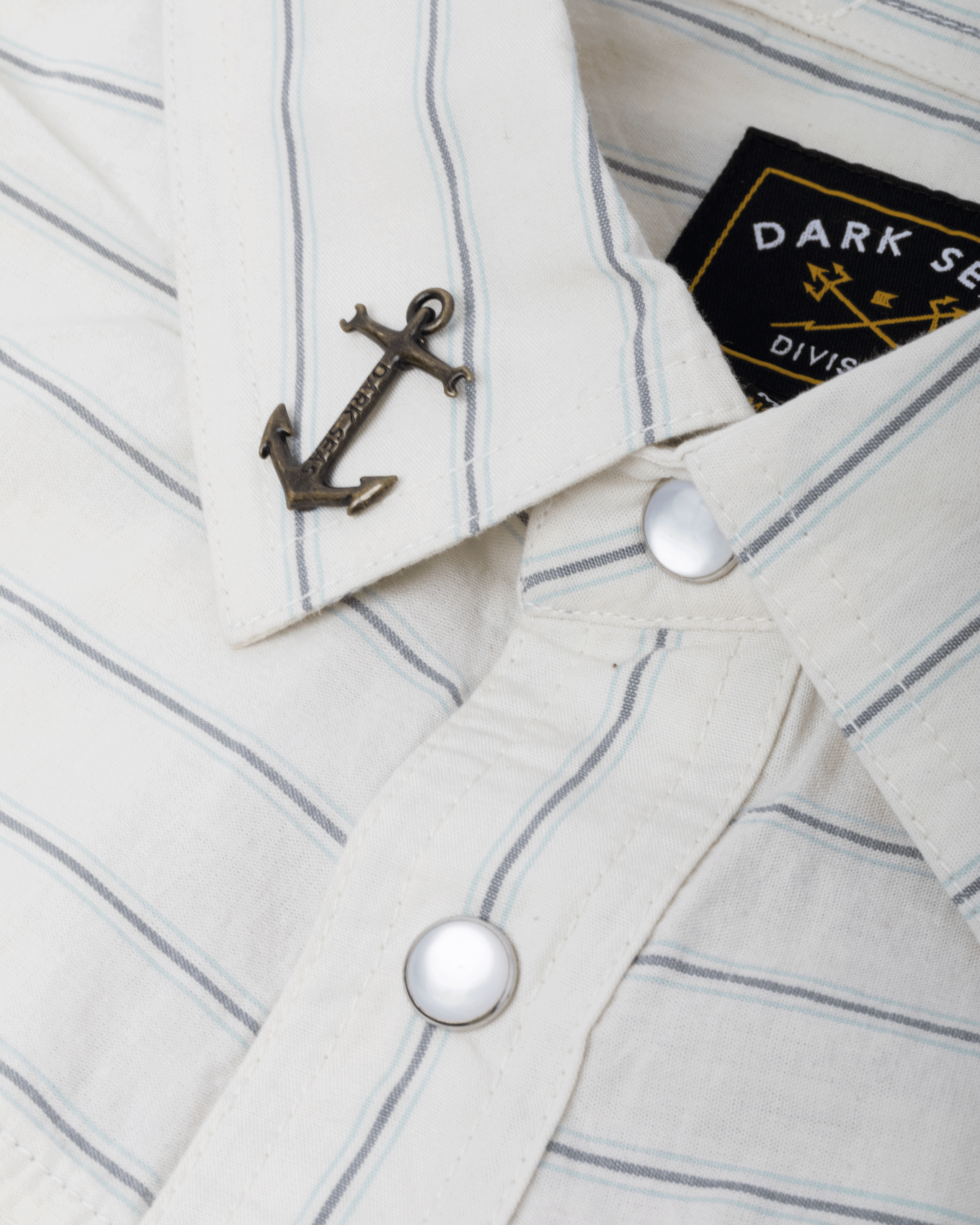 dark-seas-kimbro-shirt-light-grey (zoomed)