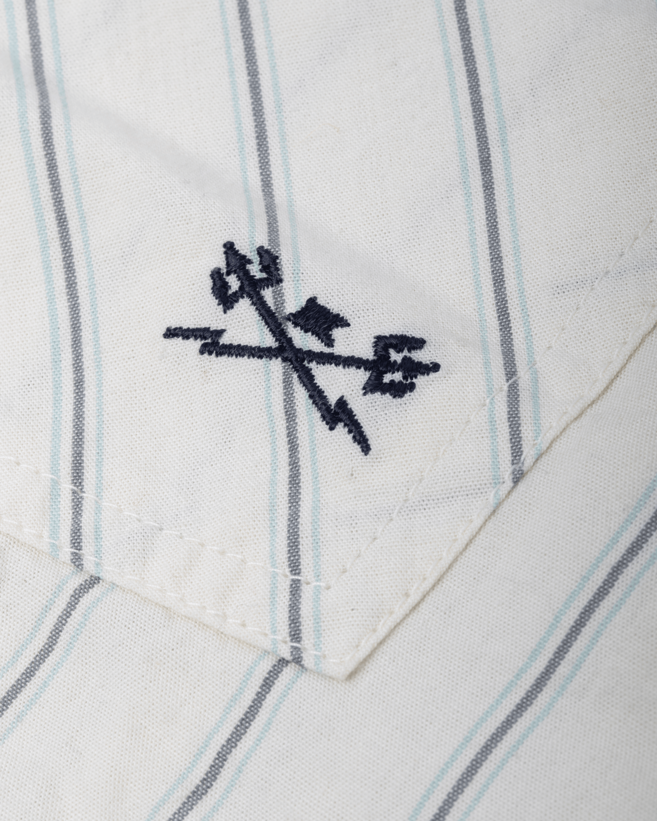 dark-seas-kimbro-shirt-light-grey (zoomed)