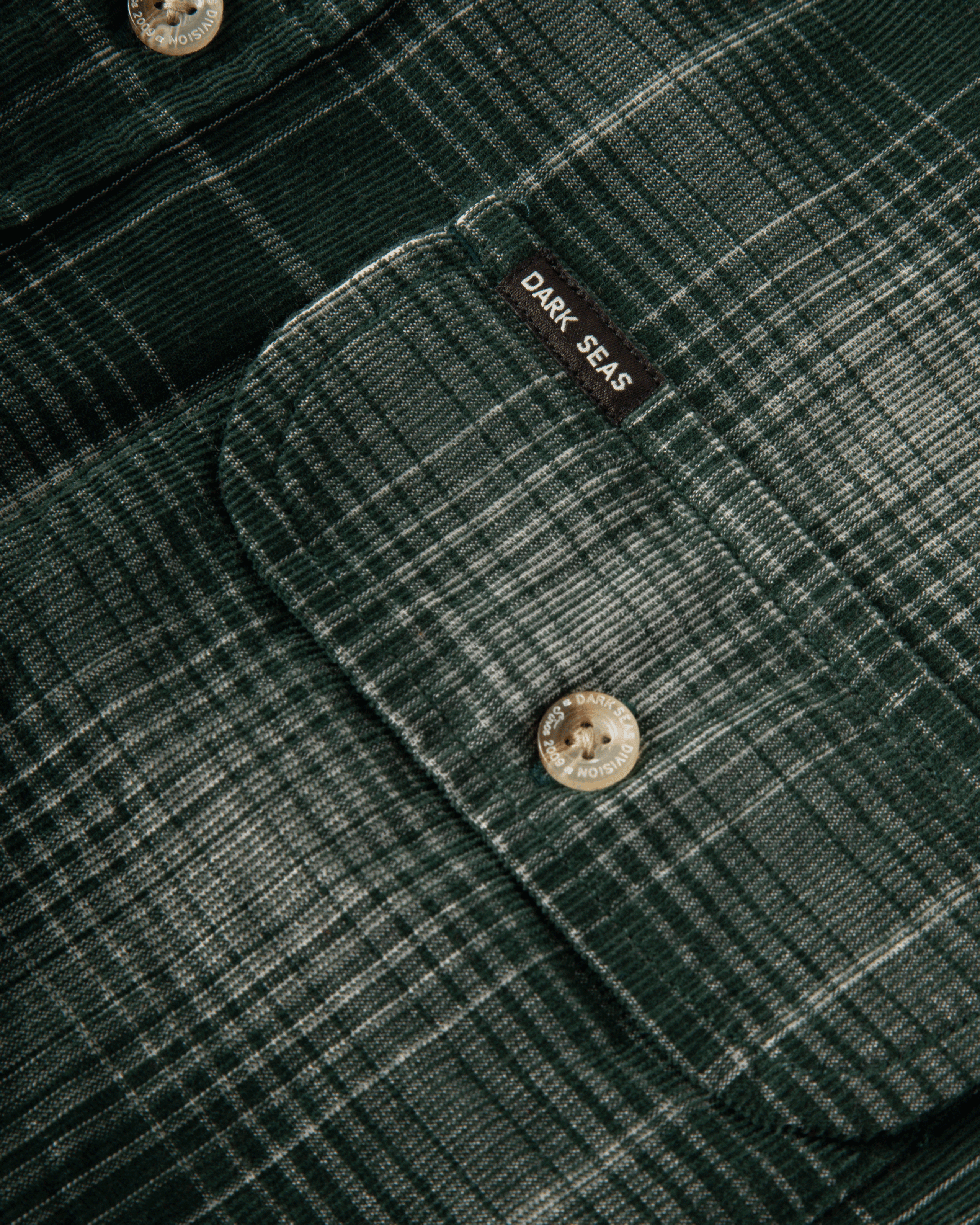 dark-seas-lockhart-shirt-green (zoomed)