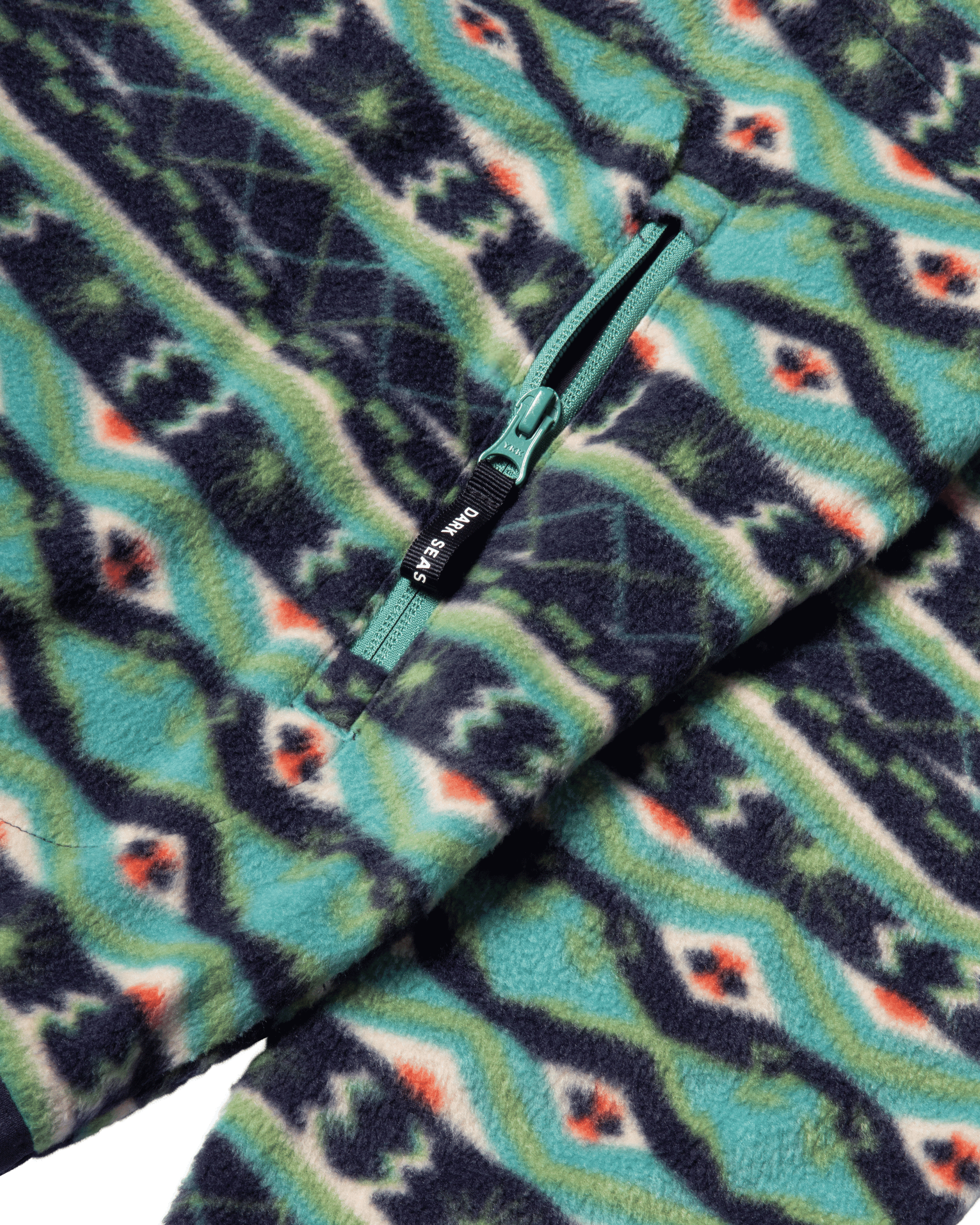 Walter Fleece (zoomed)