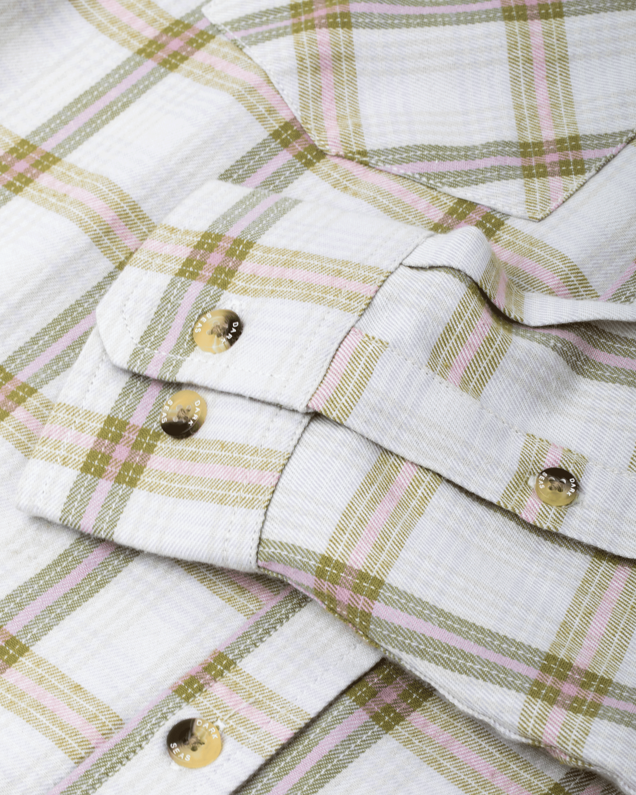 dark-seas-garrison-shirt-vapor (zoomed)