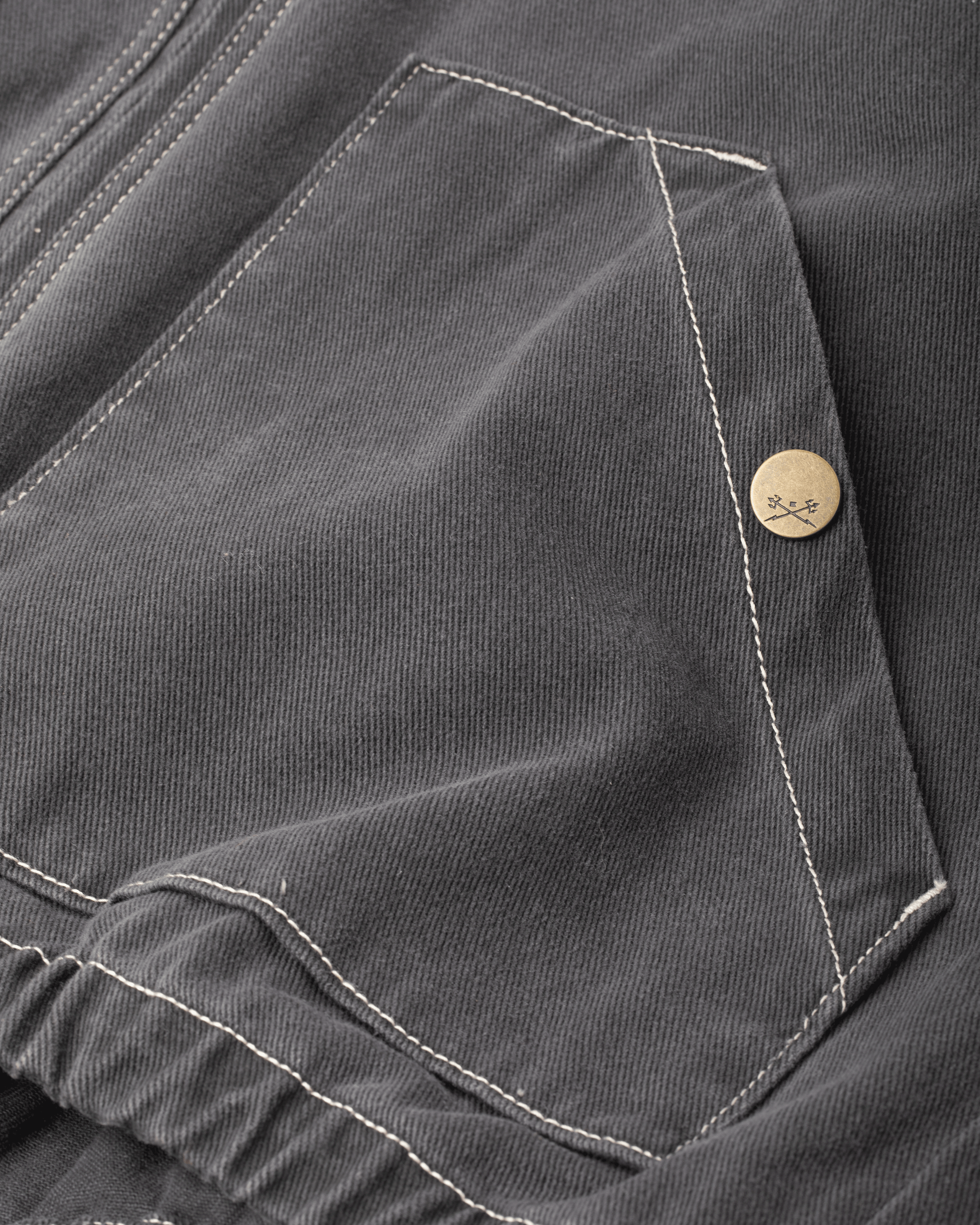 dark-seas-broken-dreams-jacket-black