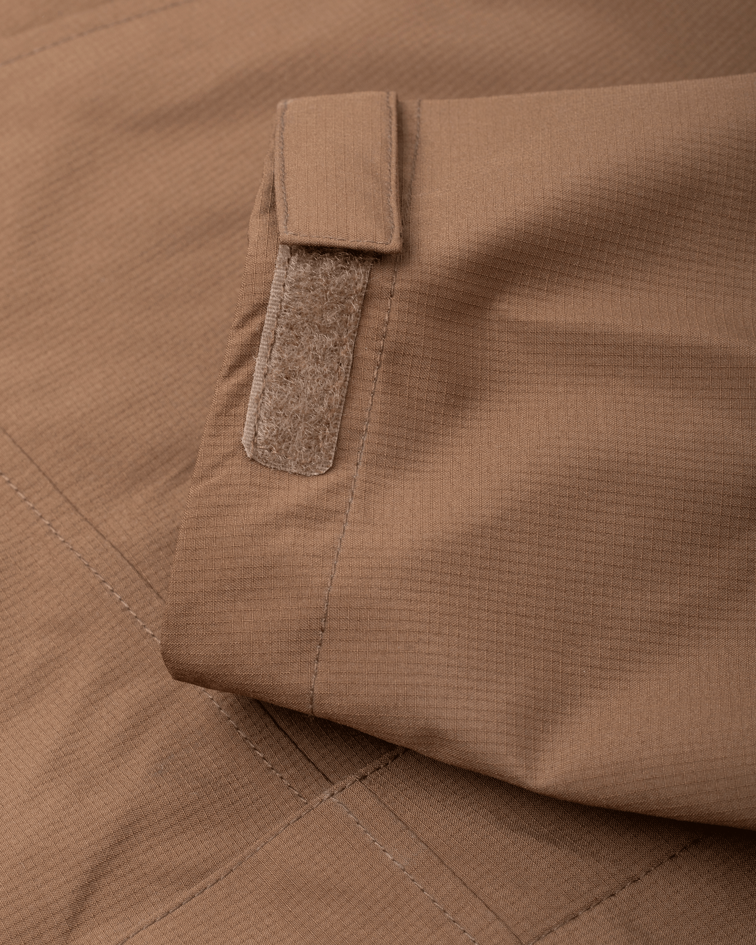 dark-seas-breakwater-jacket-brown