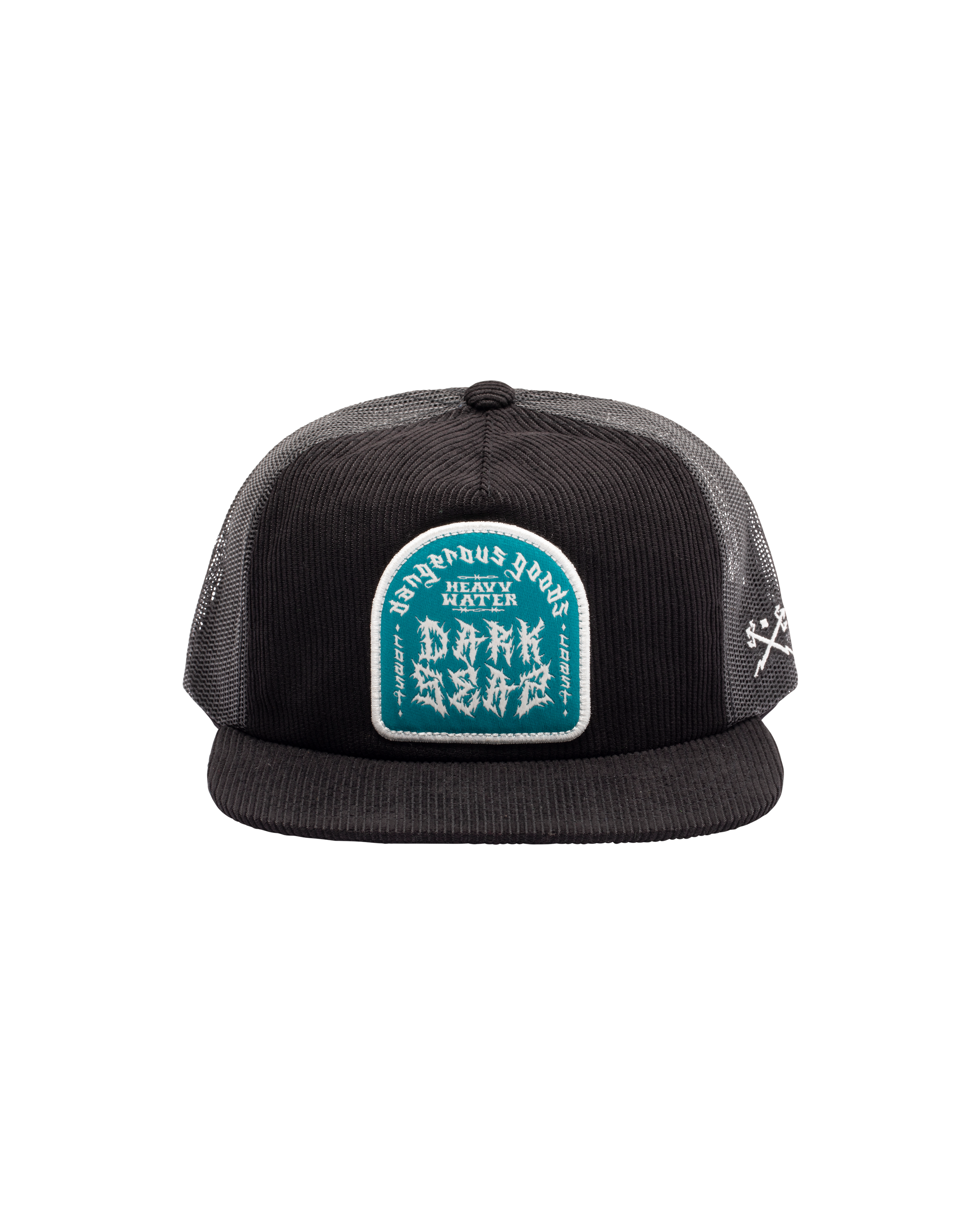dark-seas-metal-hat-black (zoomed)