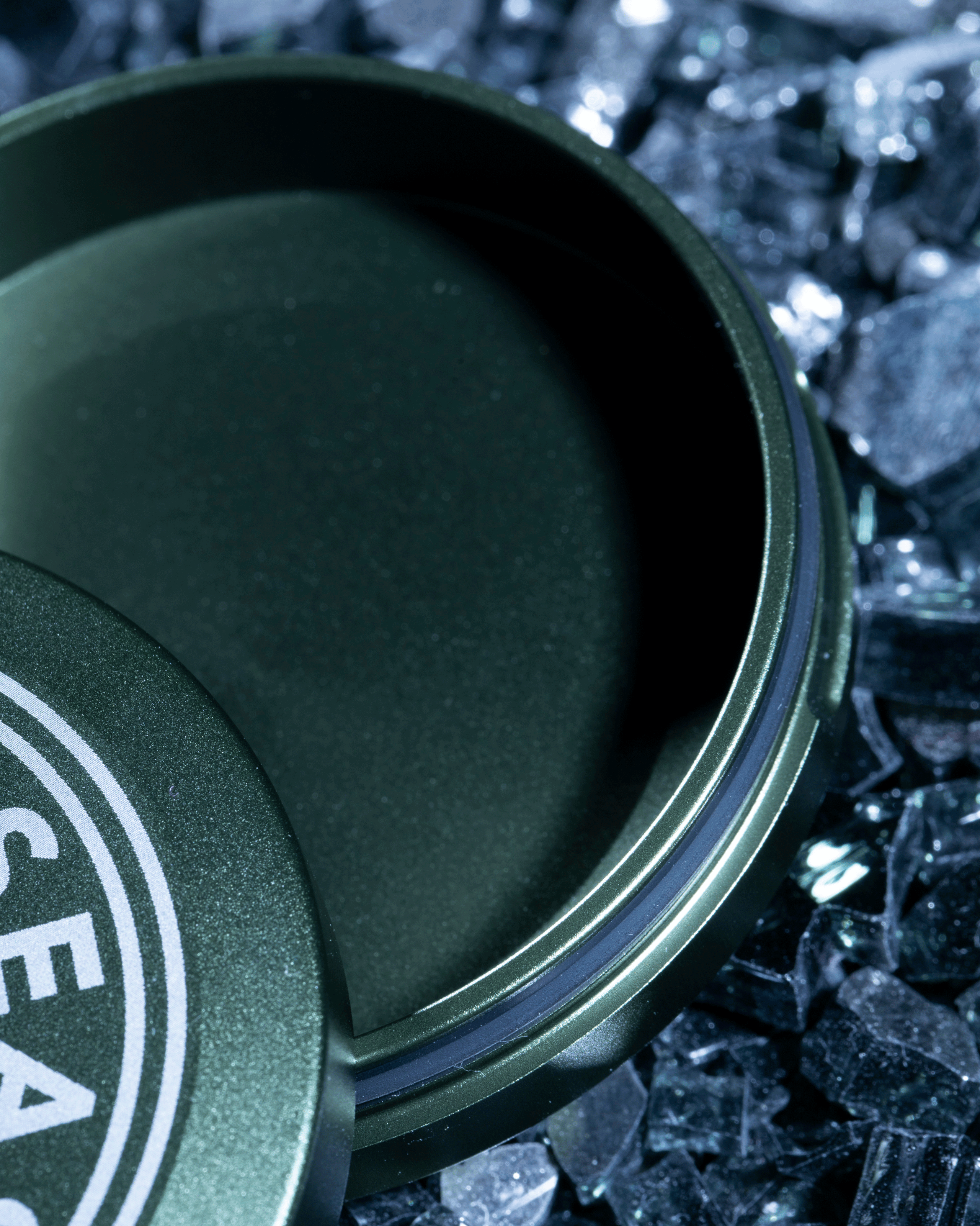 Dark Seas Zyn Container