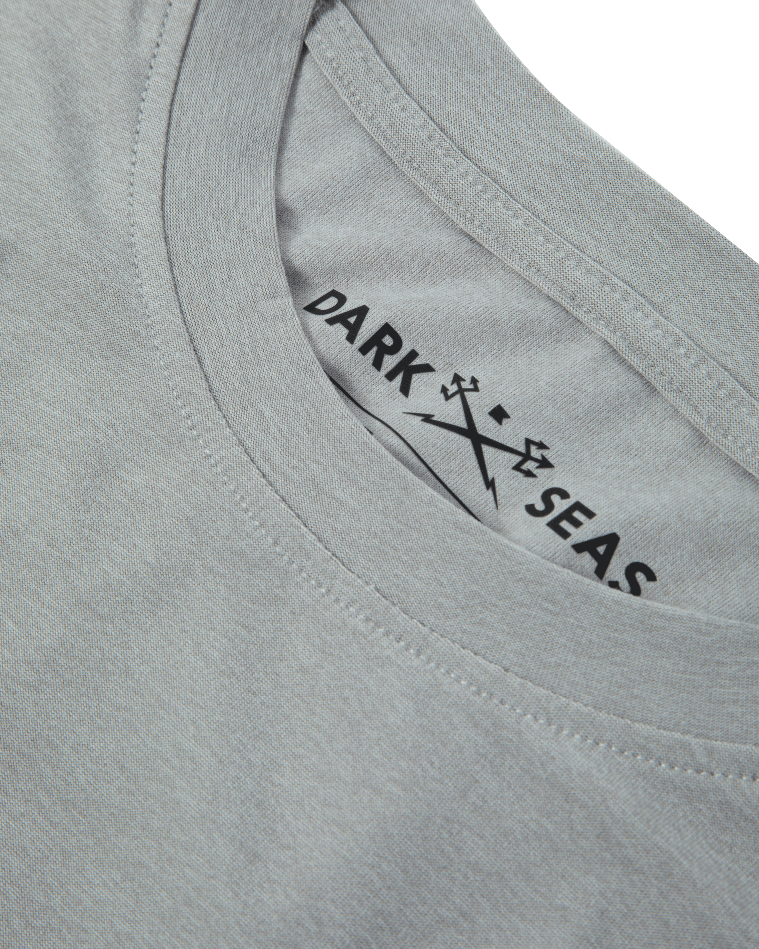 dark-seas-no-sweat-ls-shirt-ash-heather (zoomed)