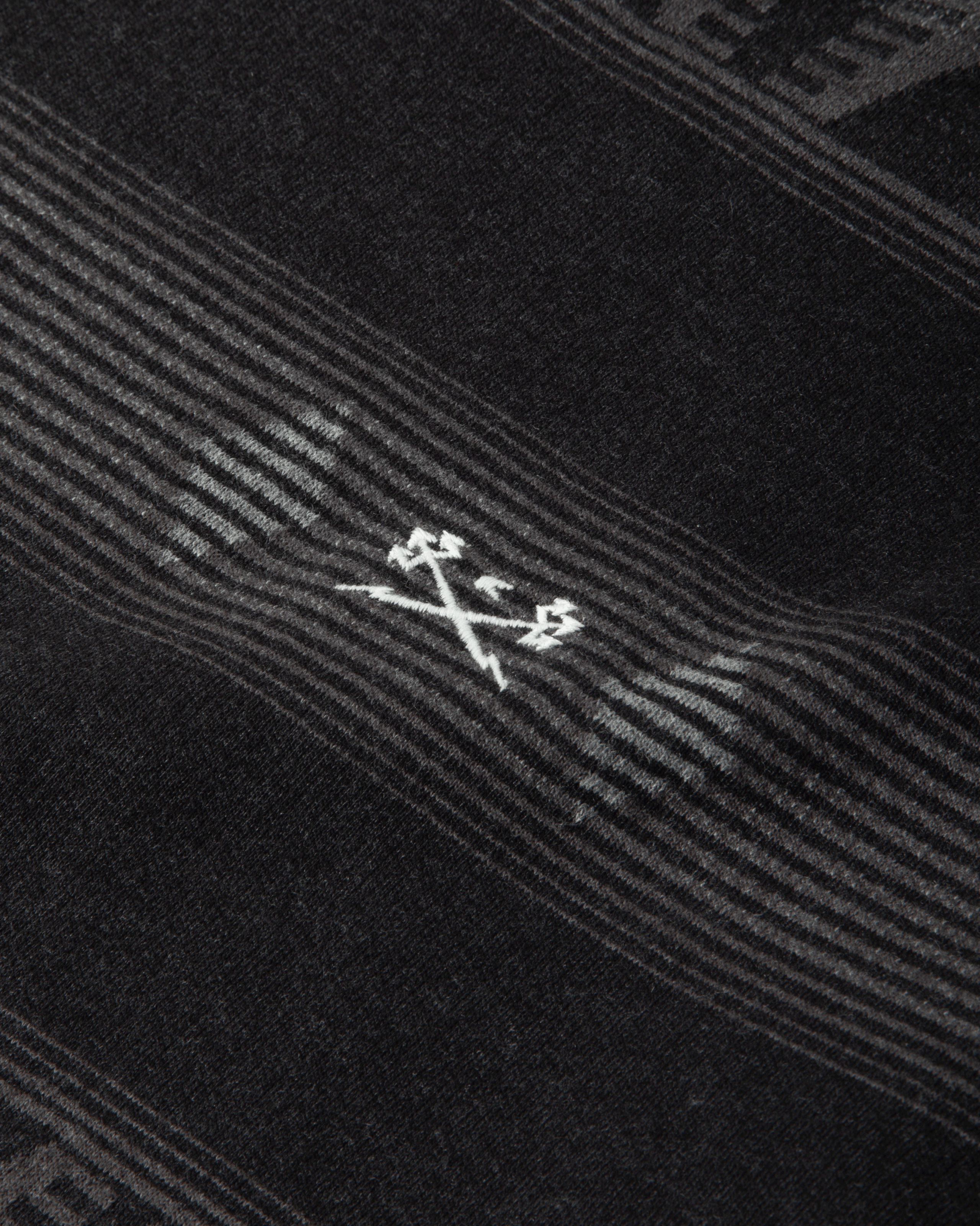 dark-seas-ginther-knit-black-charcoal (zoomed)