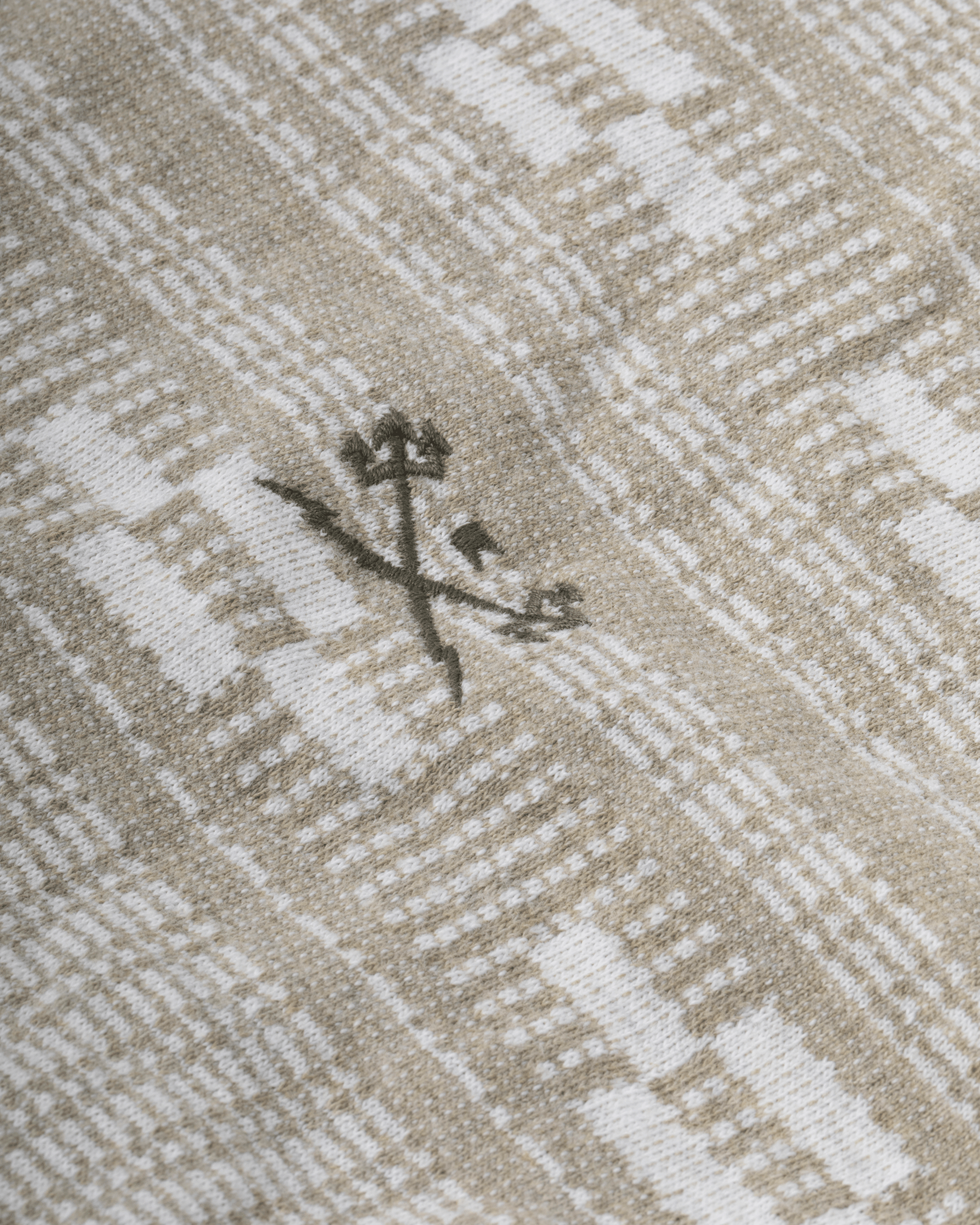 Ginther Knit (zoomed)