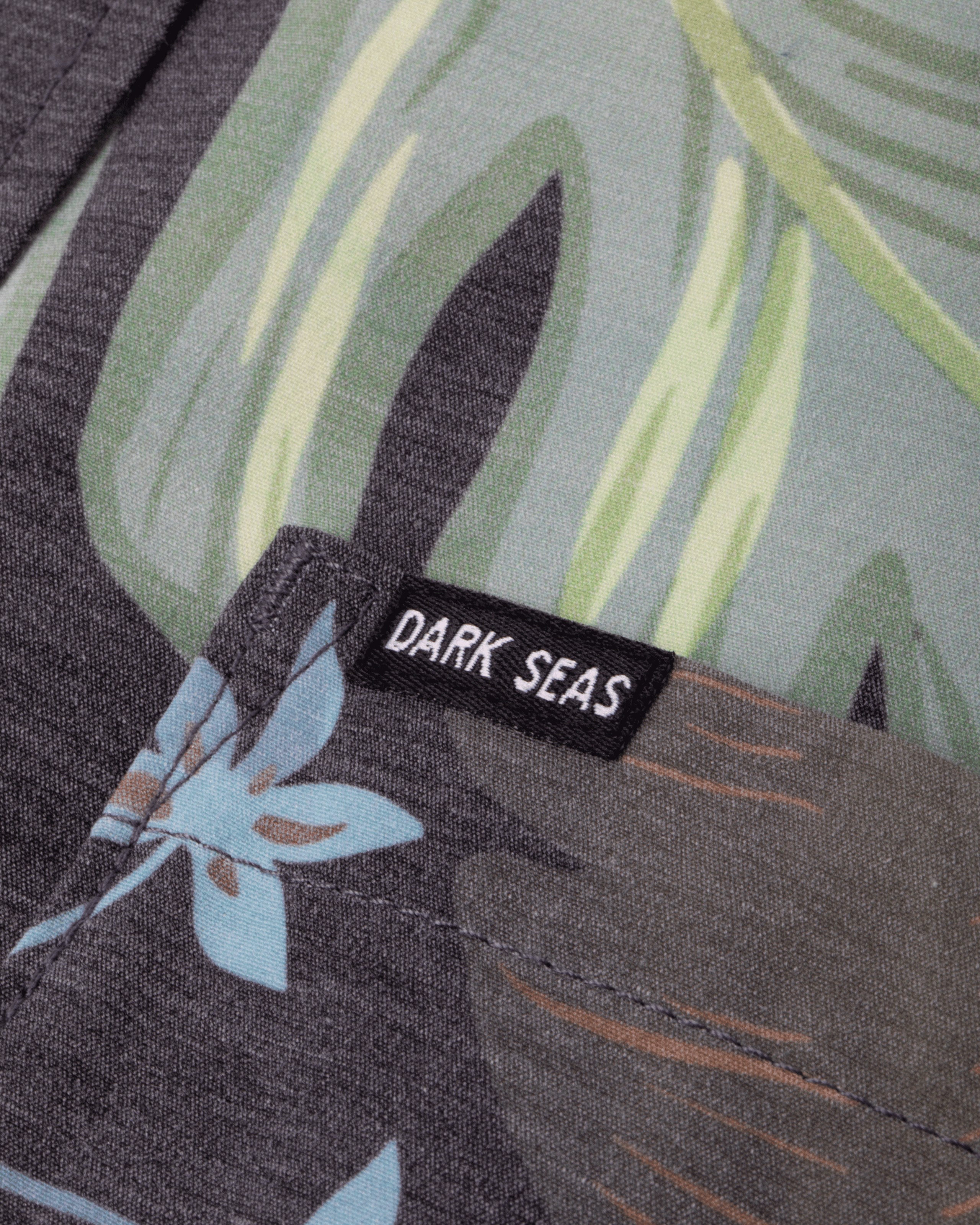 Terra Vista SS Shirt (zoomed)