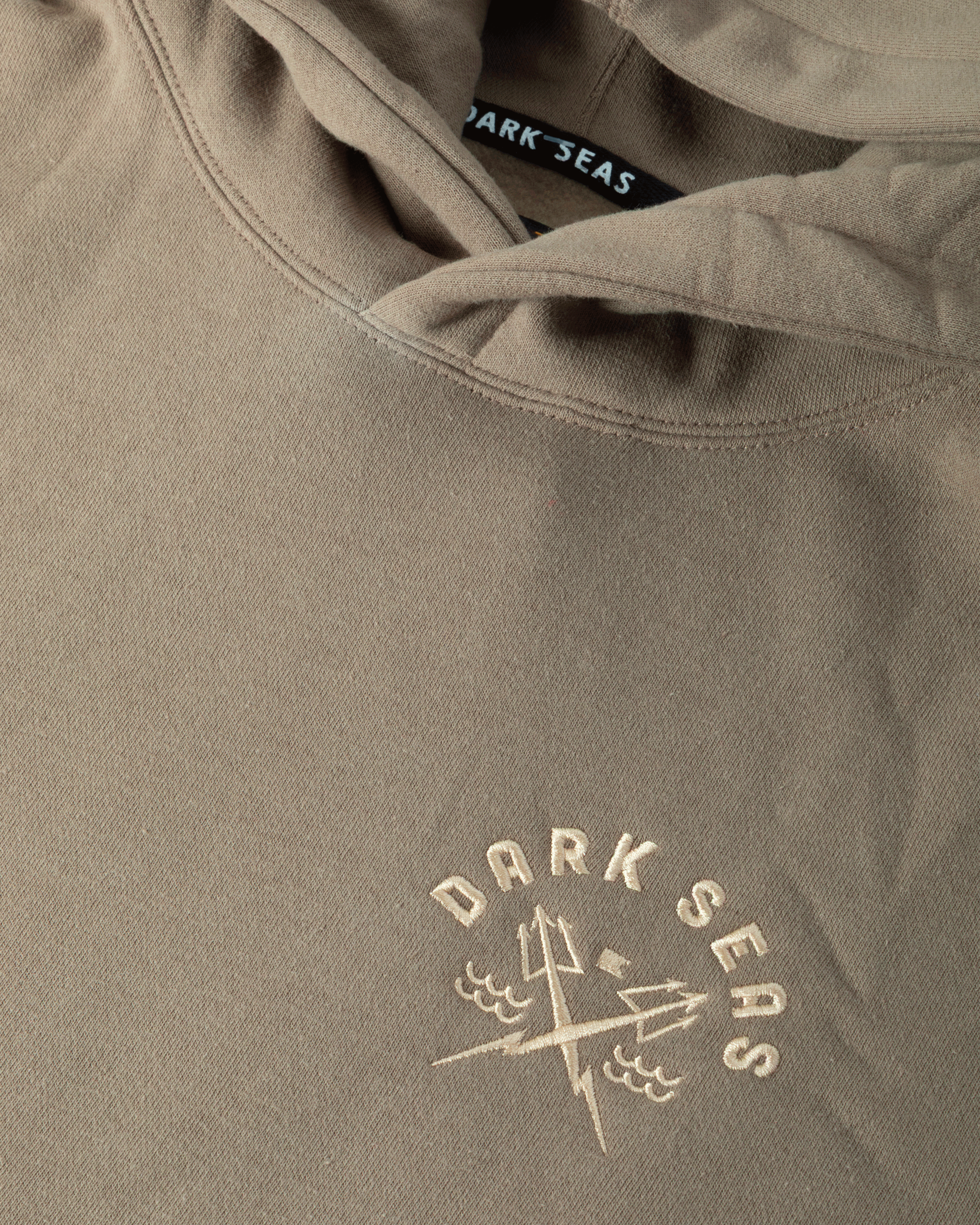 dark-seas-alamo-sweatshirt-timberwolf (zoomed)