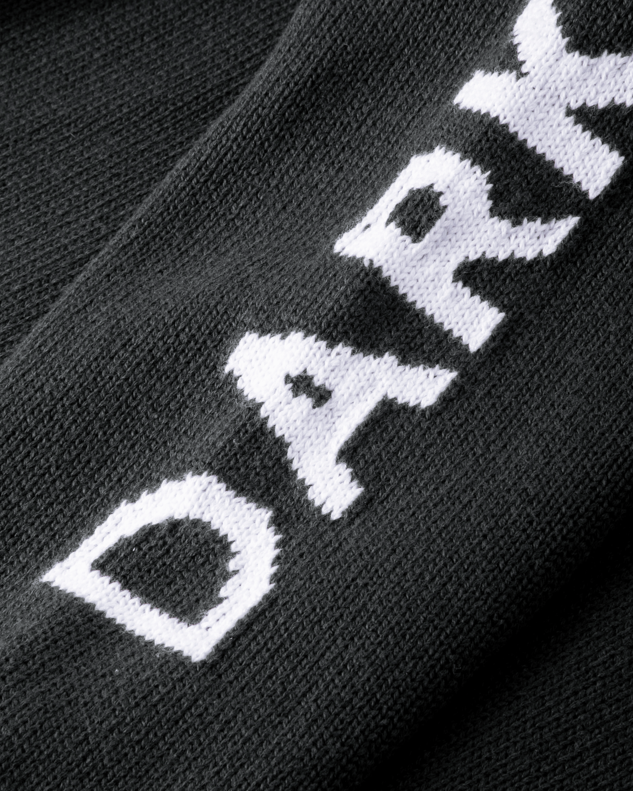dark-seas-go-to-sweater-sweater-black (zoomed)