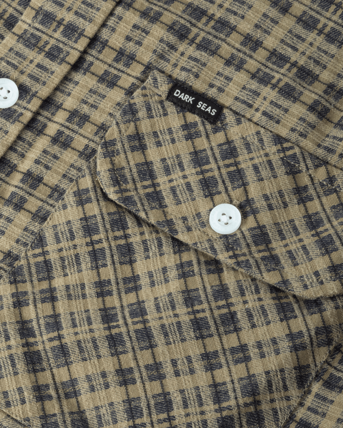 dark-seas-drake-flannel-shirt-aloe-black