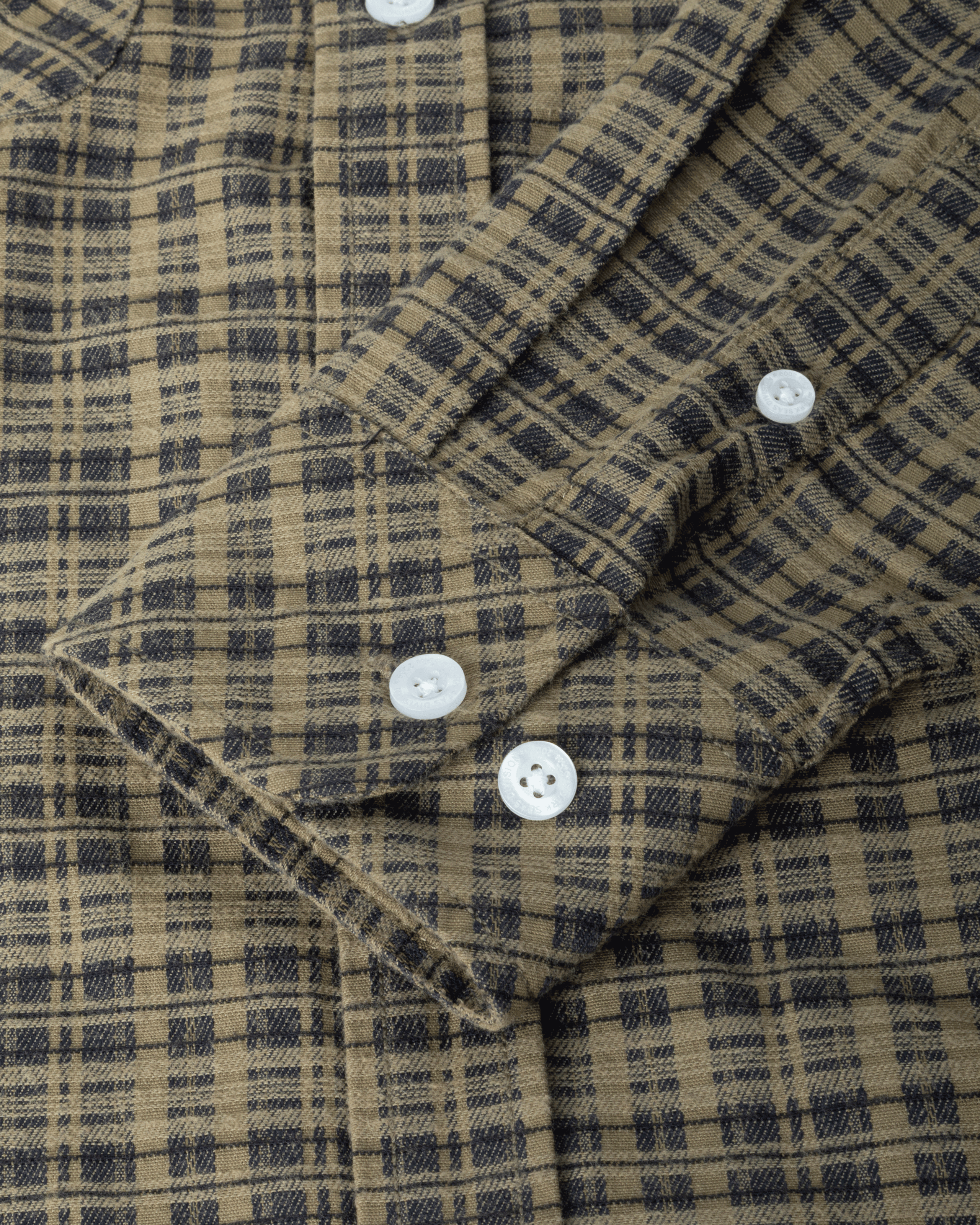 dark-seas-drake-flannel-shirt-aloe-black (zoomed)