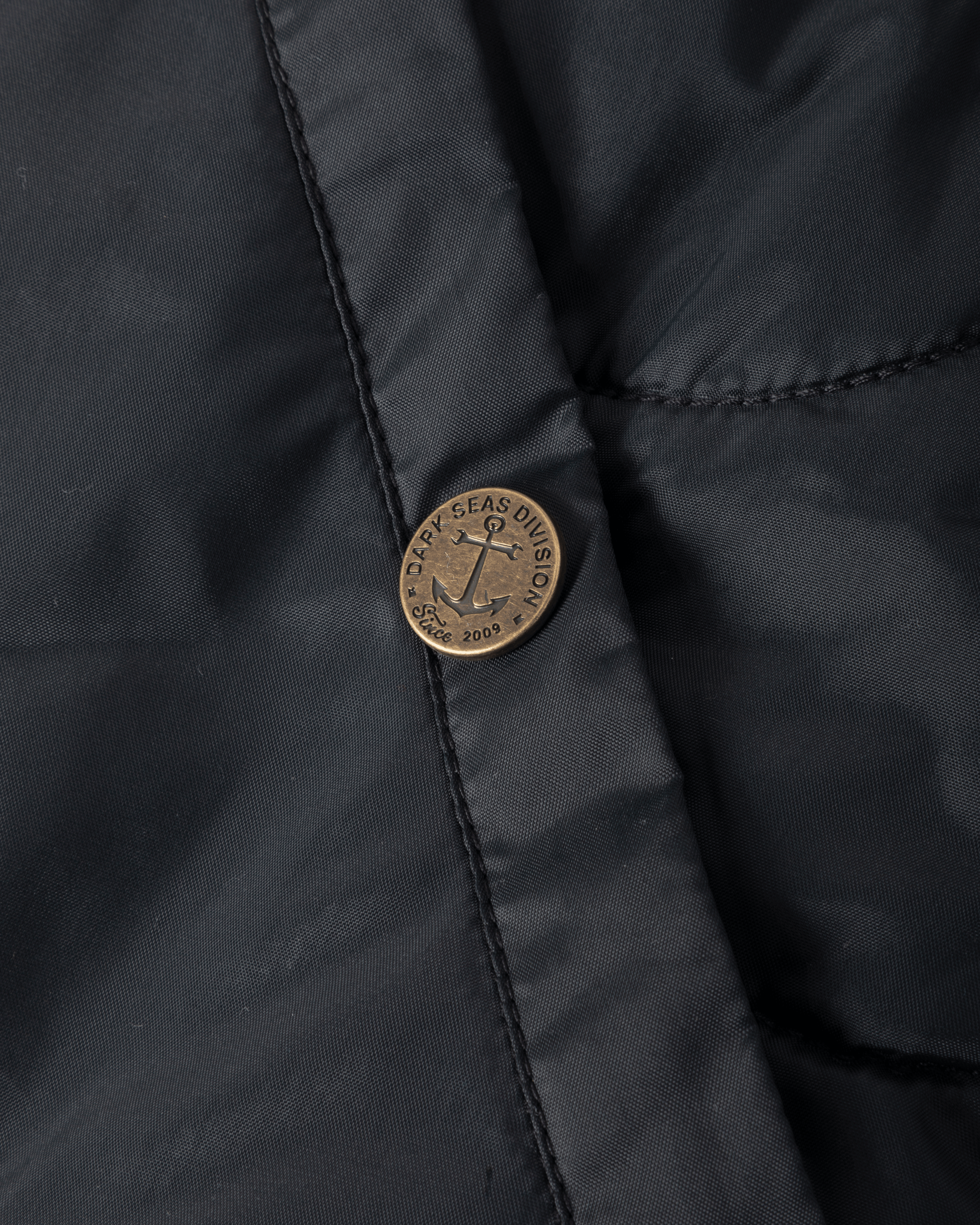 dark-seas-hornsby-jacket-black (zoomed)
