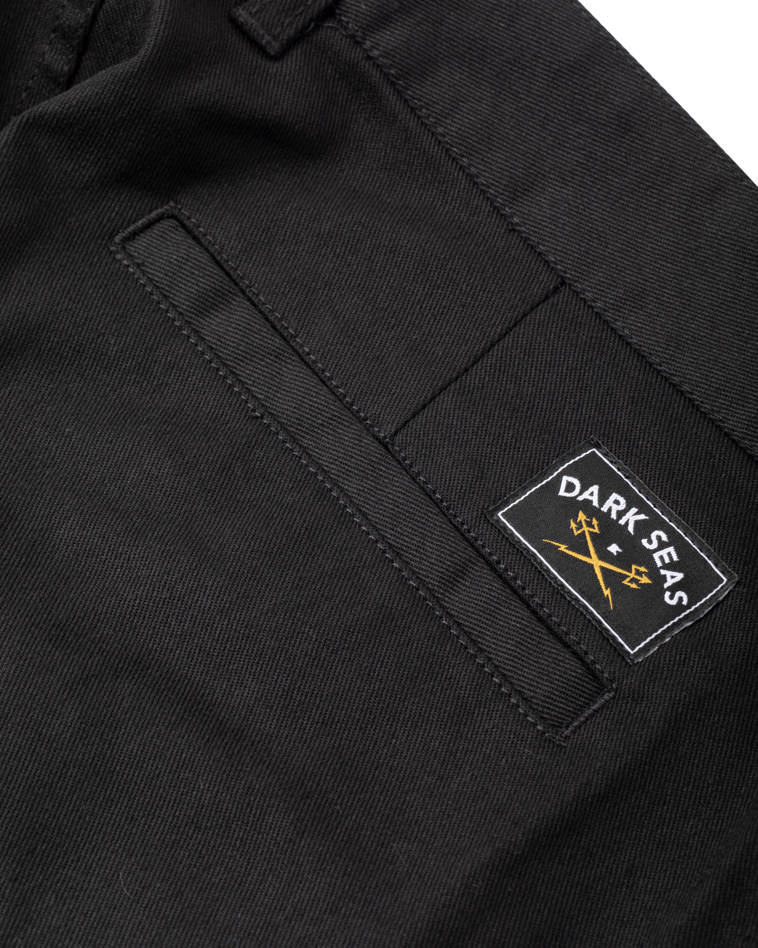 dark-seas-go-to-chino-pant-black (zoomed)
