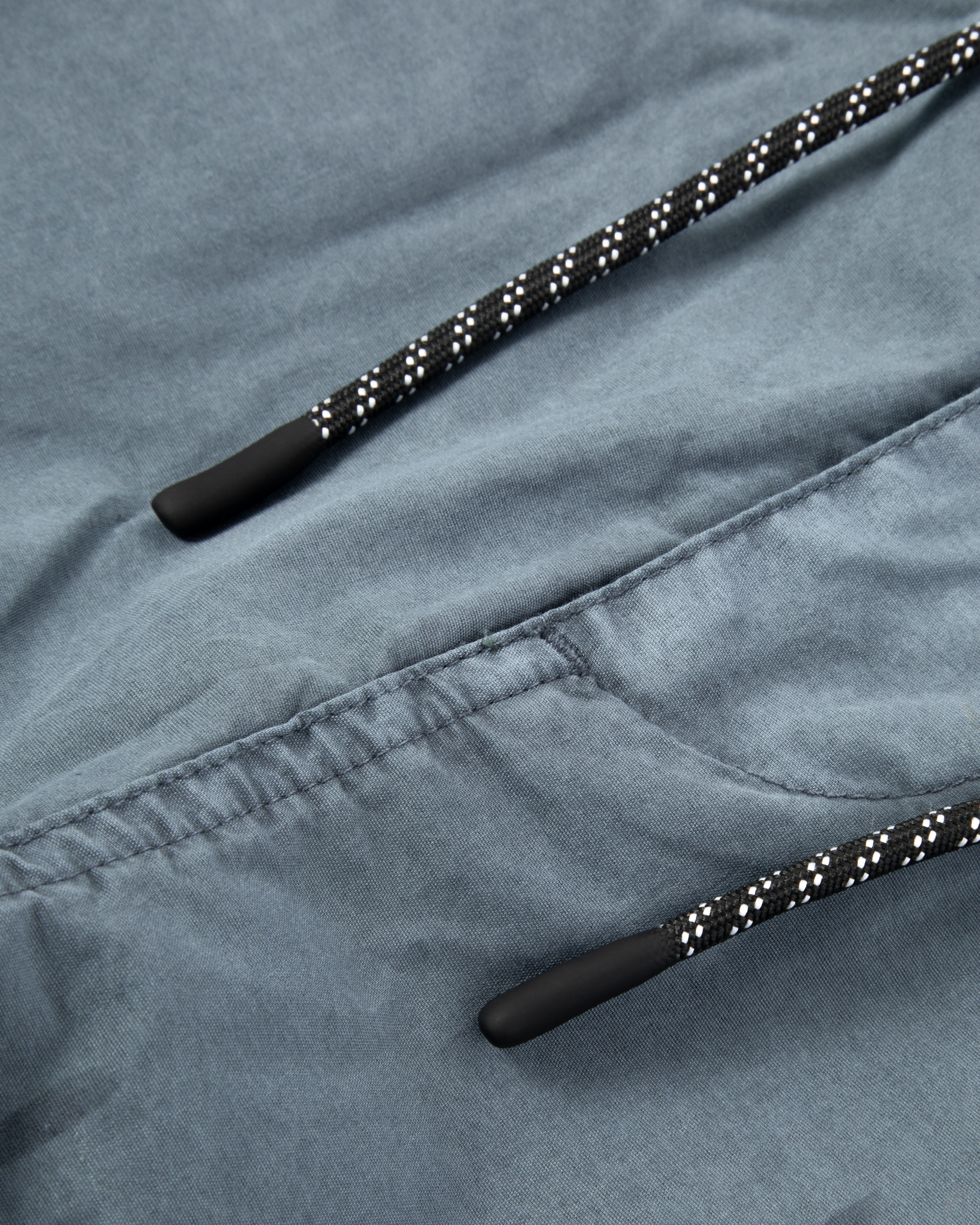 dark-seas-union-amphibious-boardshort-storm (zoomed)