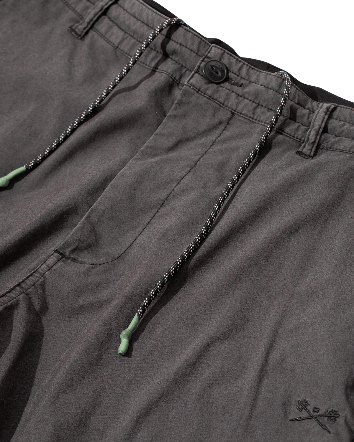 Hydrochino Short