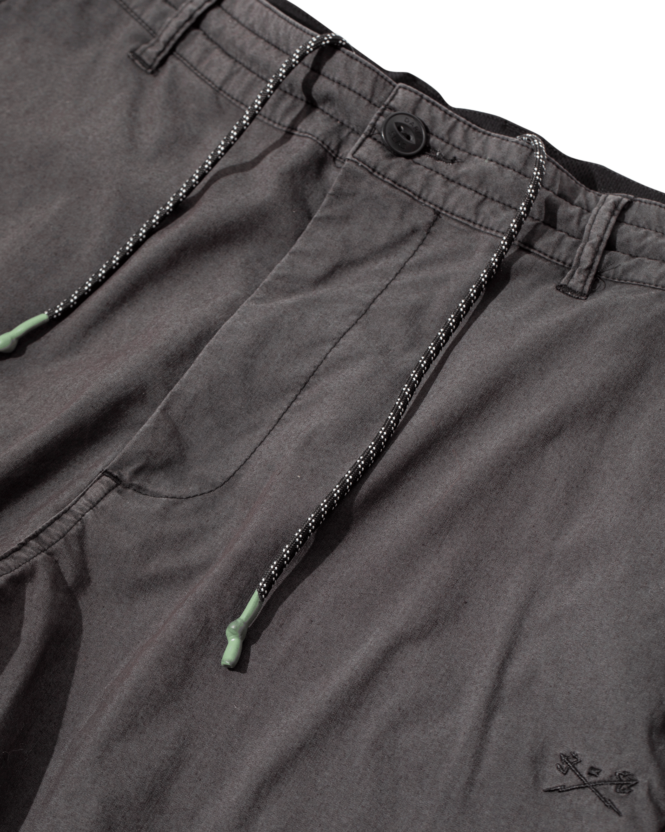 Hydrochino Short