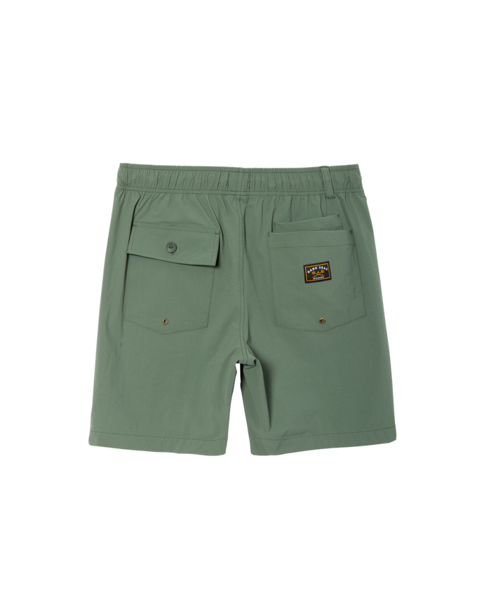 dark-seas-warwick-camp-short-green