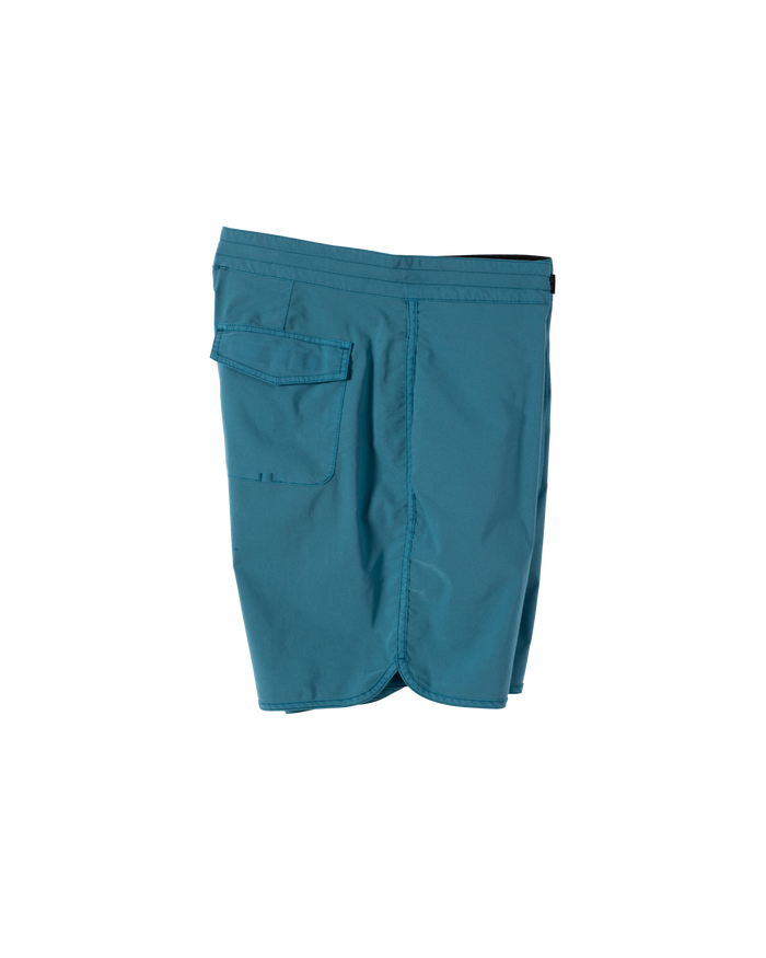 dark-seas-go-to-boardshort-teal