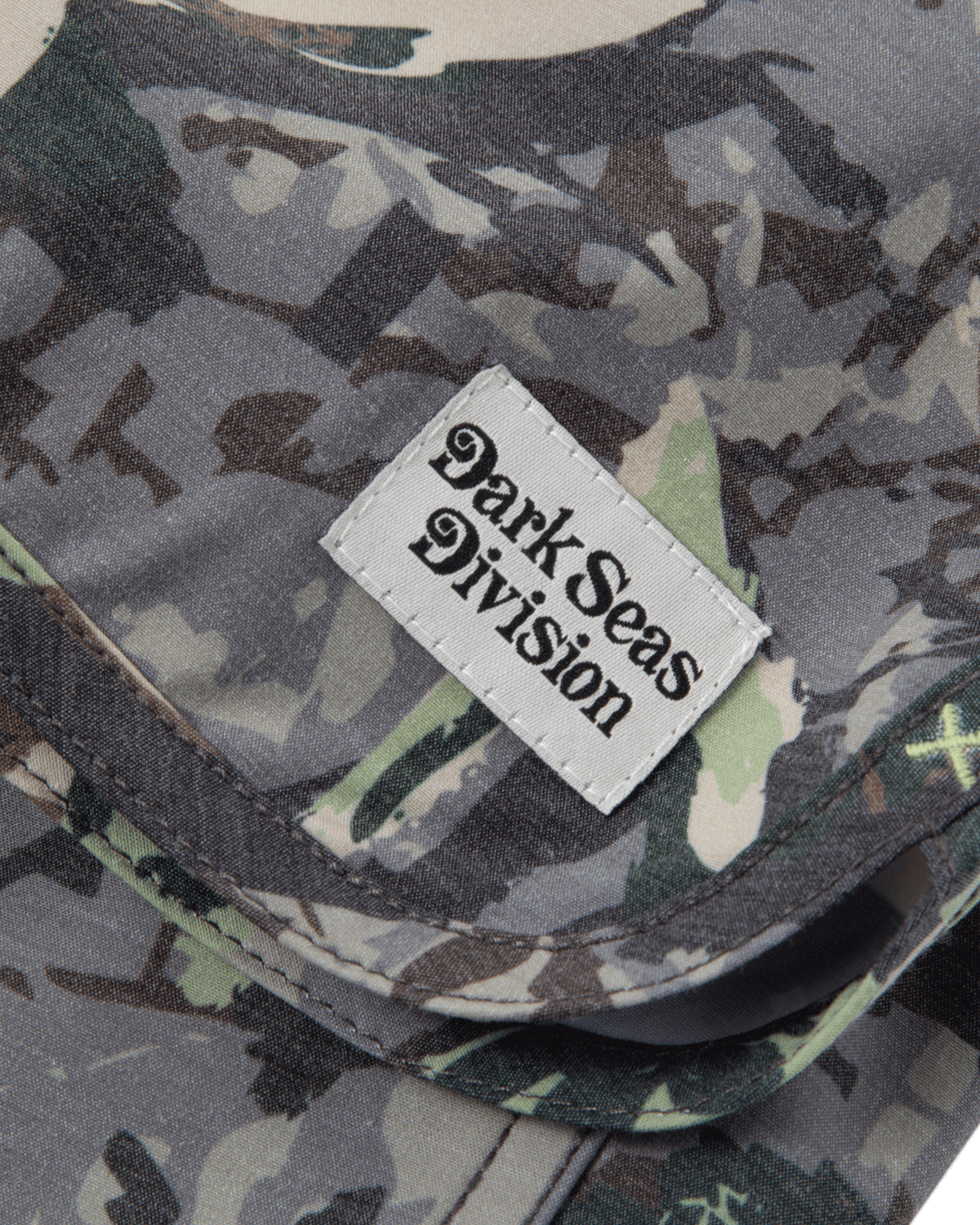 dark-seas-lakeshore-boardshort-camo