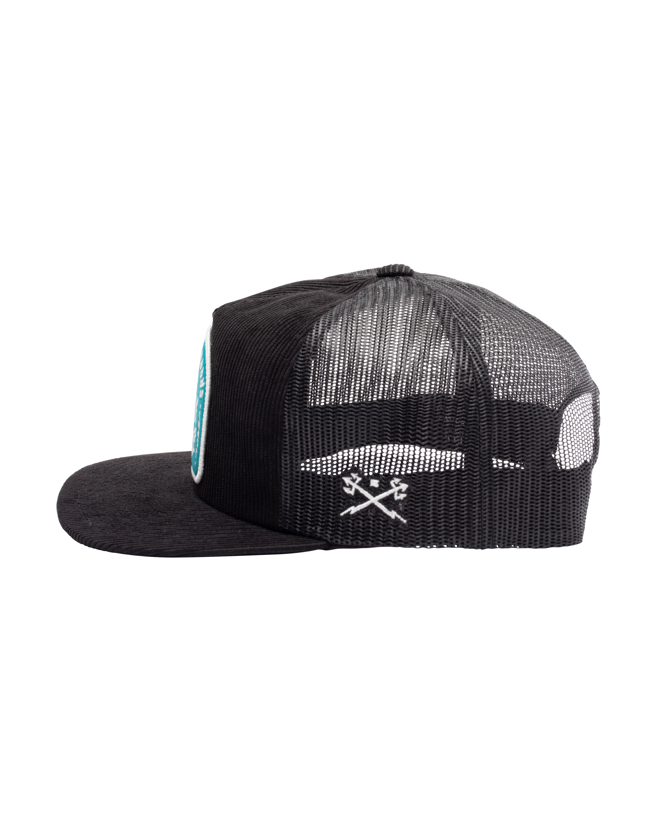 dark-seas-metal-hat-black (zoomed)